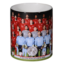 Bayern M&uuml;nchen ker&aacute;mia b&ouml;gre TEAM