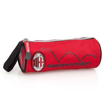 AC Milan tolltart&oacute;