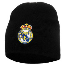 Real Madrid k&ouml;t&ouml;tt sapka BEANIE