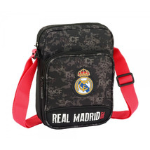 Real Madrid oldal t&aacute;ska TERRENO